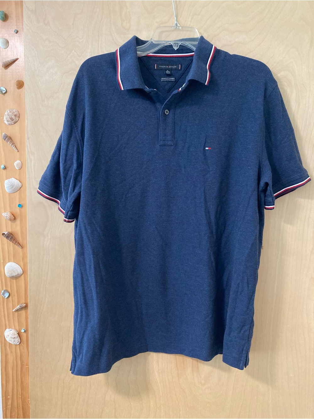 Tommy Hilfiger Men's Size XL Navy Blue Short-Sleeve Regular Fit Wicking Polo Top